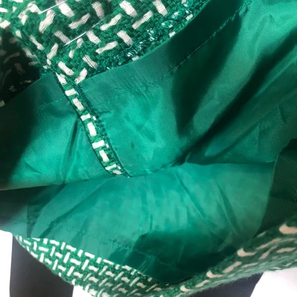Talbots Green and White knit pencil skirt (8P) - Picture 6 of 7